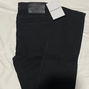 Givenchy Slim Fit Demin Pant in Black